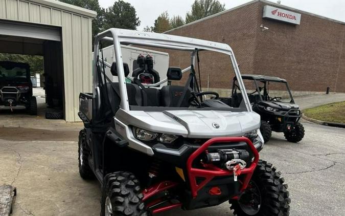 2025 Can-Am Defender X mr HD10 Hyper Silver & Legion Red