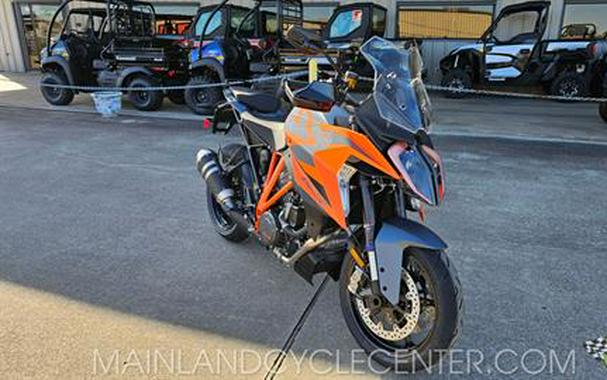 2024 KTM 1290 Super Duke GT