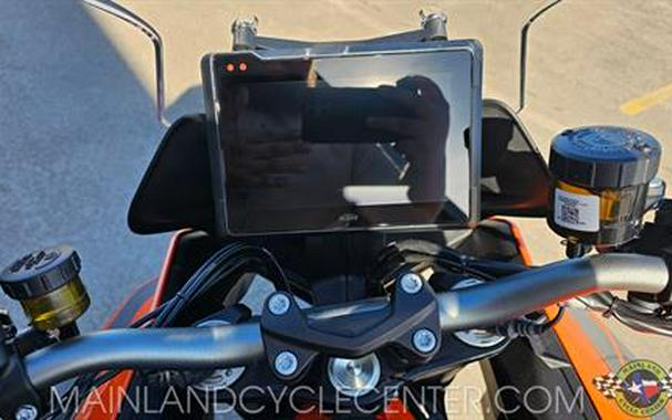 2024 KTM 1290 Super Duke GT