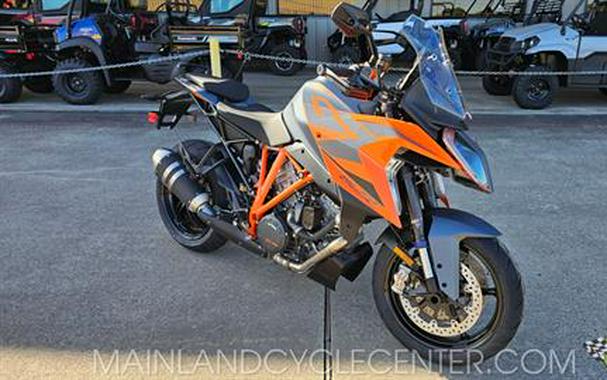 2024 KTM 1290 Super Duke GT