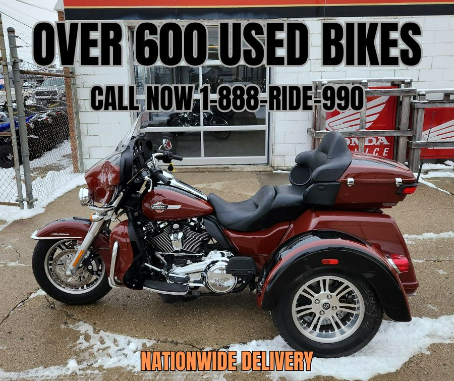2024 Harley-Davidson® Tri Glide - FP8401