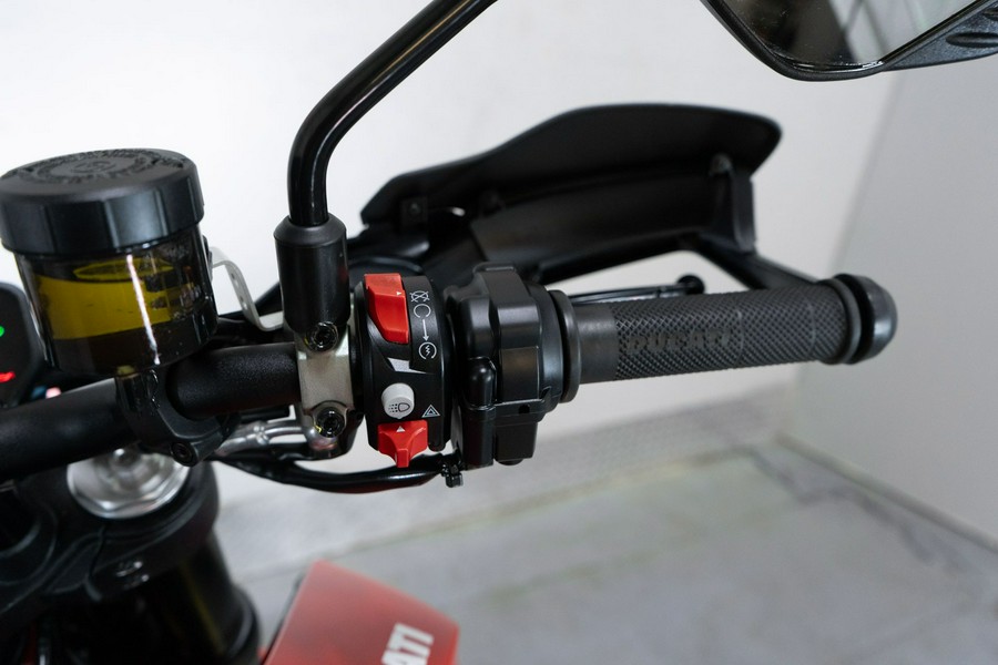 2023 Ducati Hypermotard 950