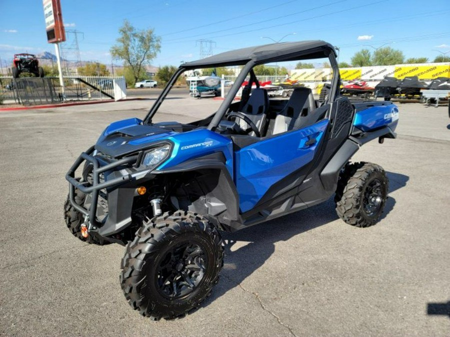 2023 Can-Am® Commander XT 700
