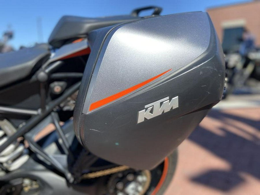 2016 KTM 1290 Super Duke R