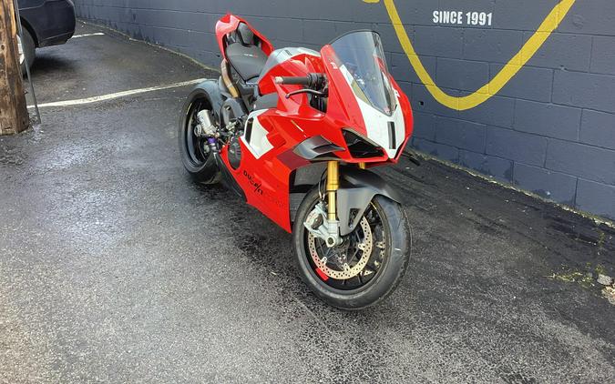 2024 Ducati Panigale V4 R