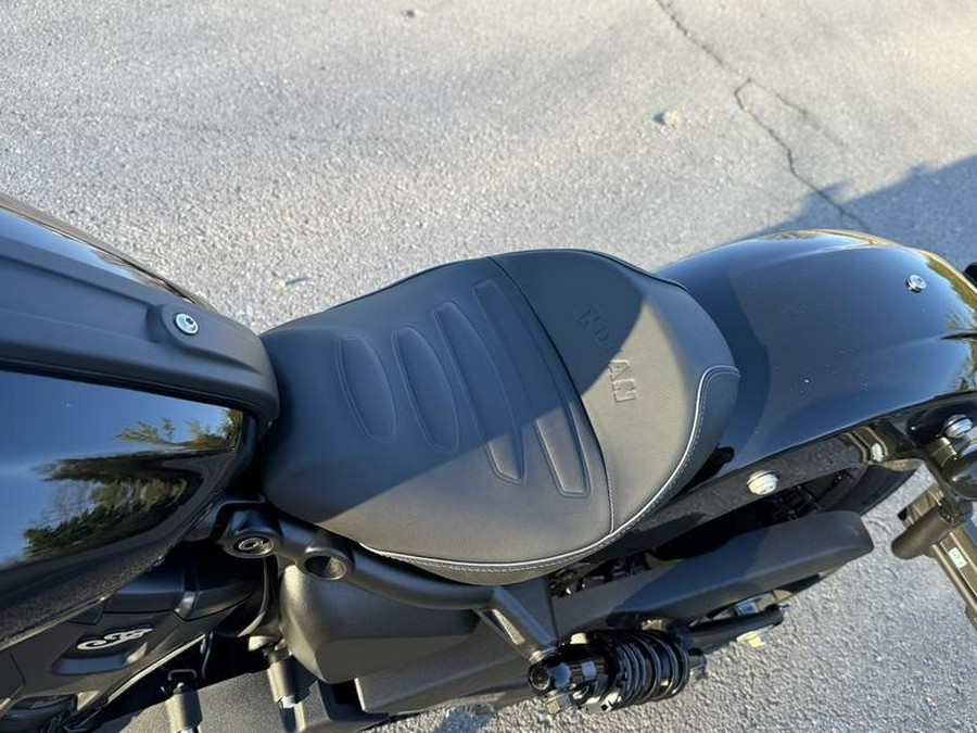 2026 Indian Motorcycle® Scout® Bobber Black Metallic