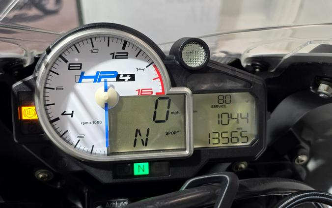 2013 BMW HP4