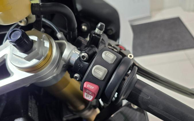 2013 BMW HP4