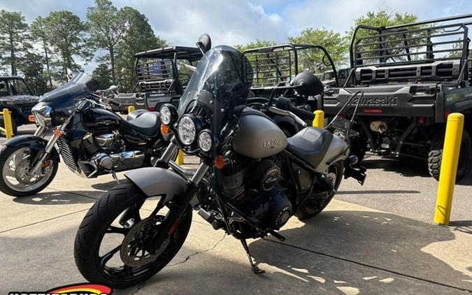 2023 Indian Chief ABS Silver Quartz Smoke