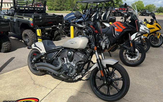 2023 Indian Chief ABS Silver Quartz Smoke