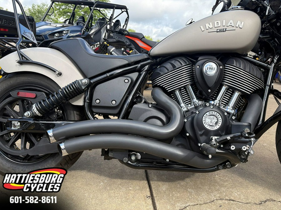2023 Indian Chief ABS Silver Quartz Smoke