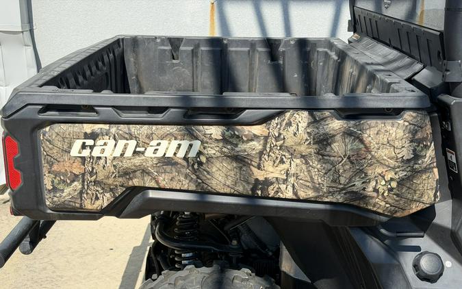 2023 Can-Am Defender Max XT