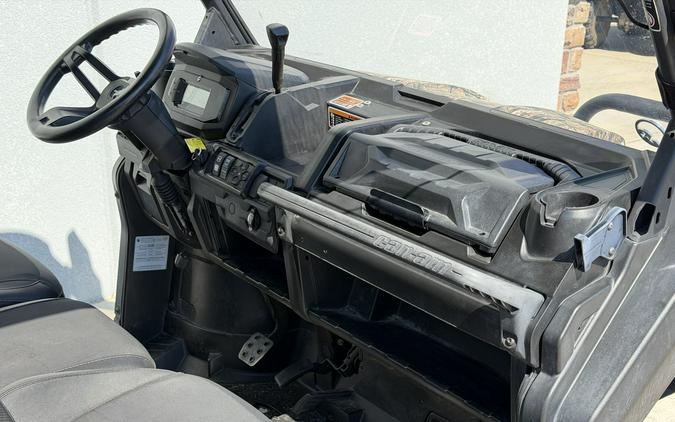 2023 Can-Am Defender Max XT