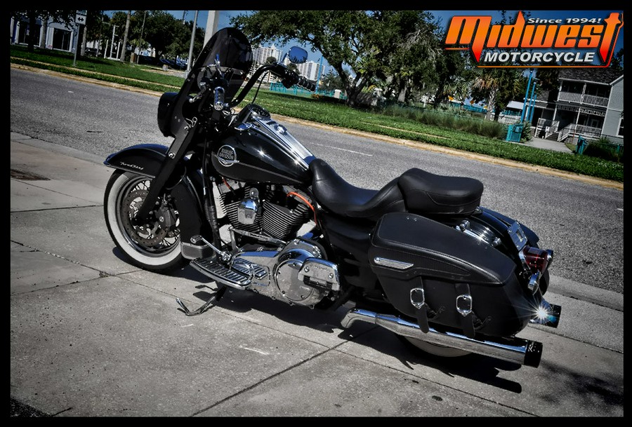 2009 Harley-Davidson® ROAD KING