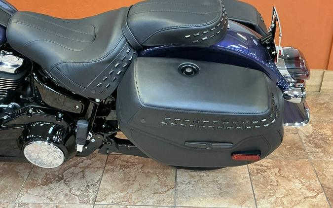 2026 Harley-Davidson® FLHC - Heritage Classic