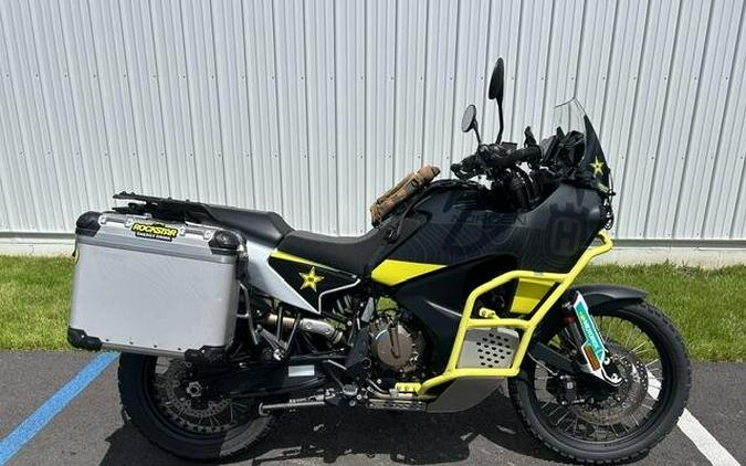 2023 Husqvarna Norden 901