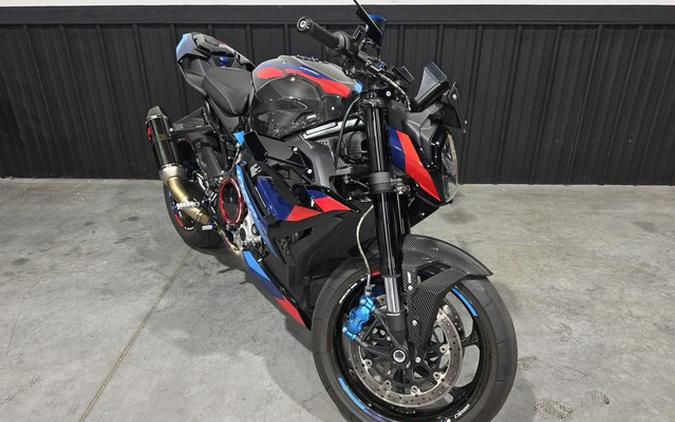 2024 BMW M 1000 R
