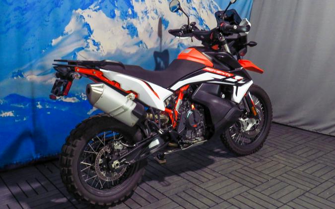 2022 KTM 890 Adventure R