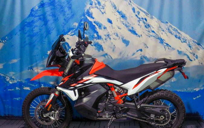 2022 KTM 890 Adventure R