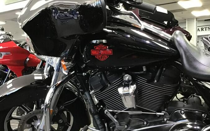 2019 Harley-Davidson Electra Glide Standard Vivid Black