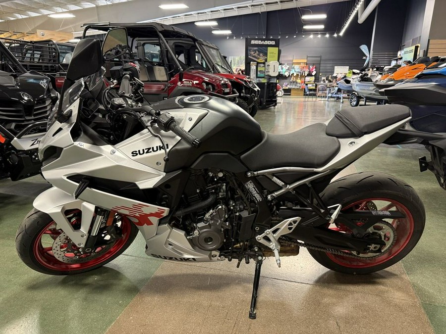 2024 Suzuki GSX-8R