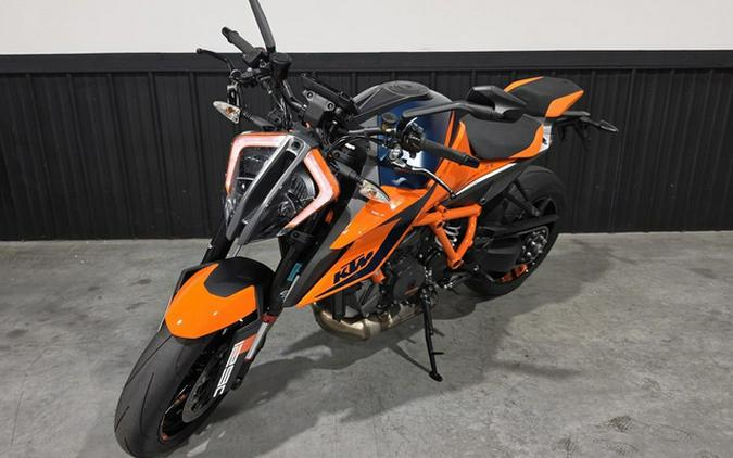 2020 KTM Super Duke 1290 R