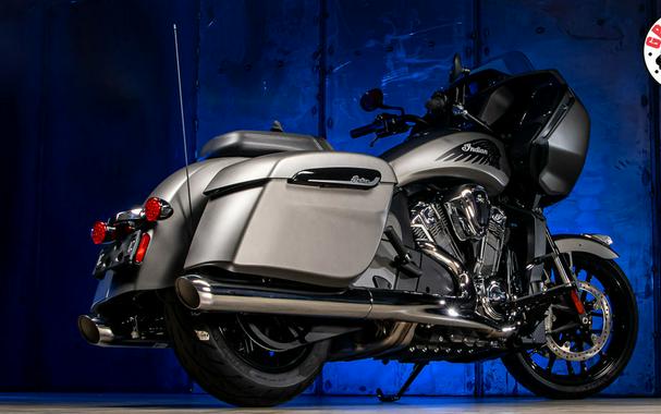 2023 Indian Motorcycle® Challenger® Titanium Smoke