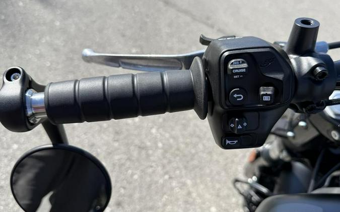 2026 Indian Motorcycle® Scout® Bobber Limited +Tech Black Smoke