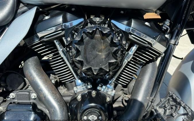 FLTRXS 2020 Road Glide® Special