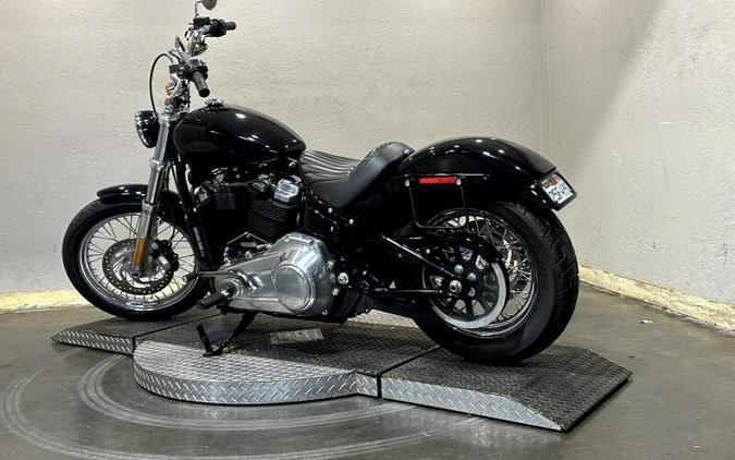 2021 Harley-Davidson® Softail Standard® BLACK