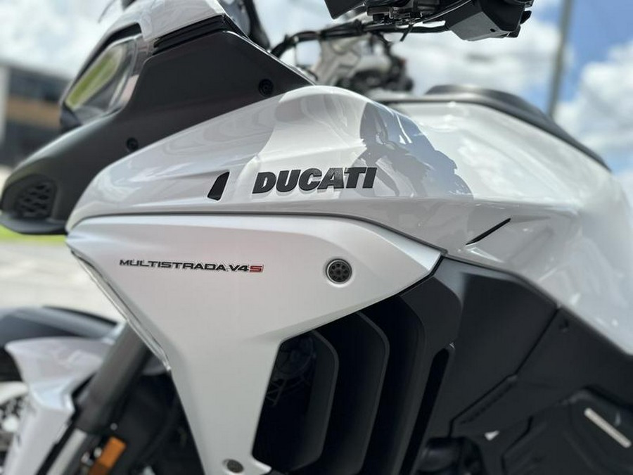 2023 Ducati Multistrada V4S Iceberg White - Alloy Wheels