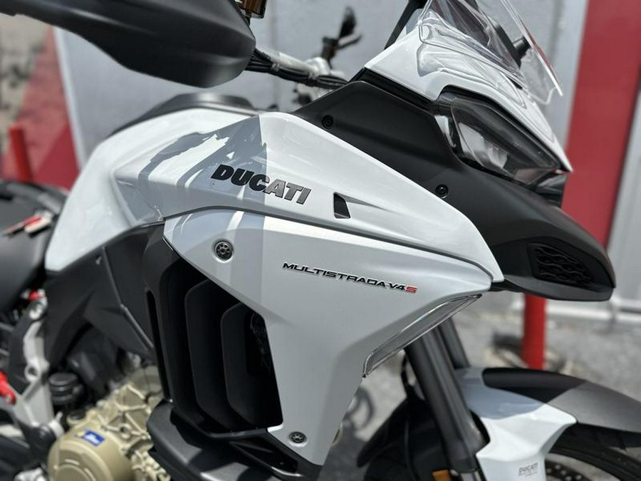 2023 Ducati Multistrada V4S Iceberg White - Alloy Wheels