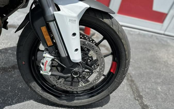 2023 Ducati Multistrada V4S Iceberg White - Alloy Wheels