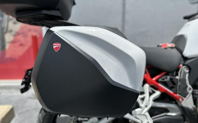 2023 Ducati Multistrada V4S Iceberg White - Alloy Wheels