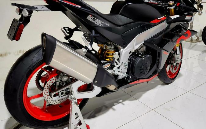 2024 Aprilia® RSV4 1100