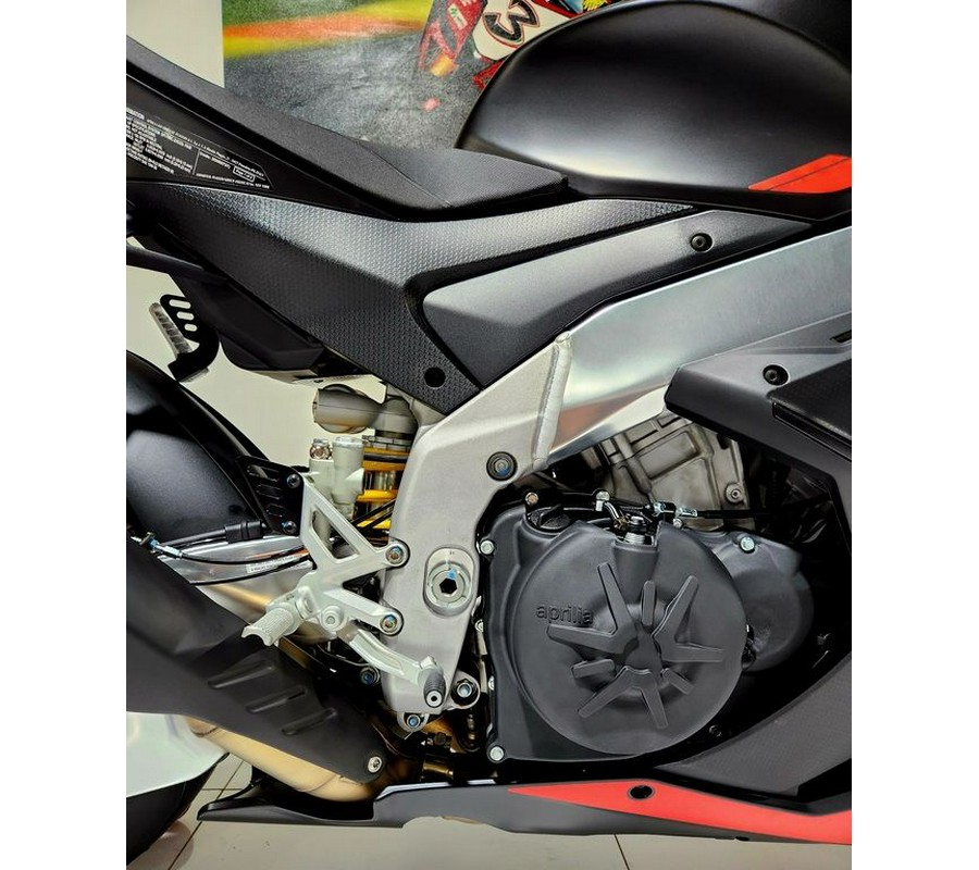 2024 Aprilia® RSV4 1100