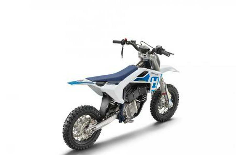 2023 Husqvarna EE 3