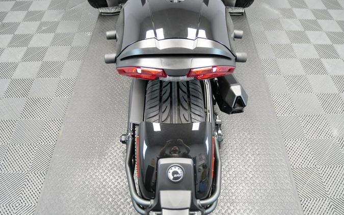 2022 Can-Am® Spyder F3