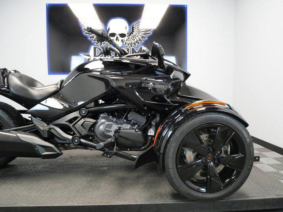 2022 Can-Am® Spyder F3