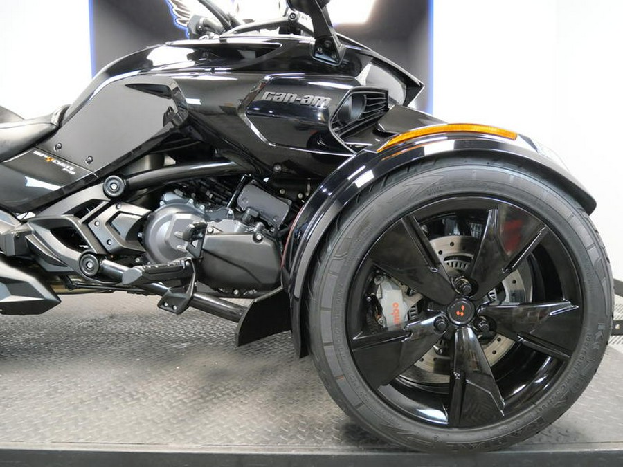 2022 Can-Am® Spyder F3