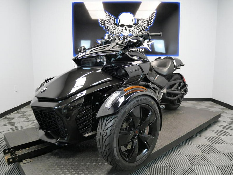 2022 Can-Am® Spyder F3