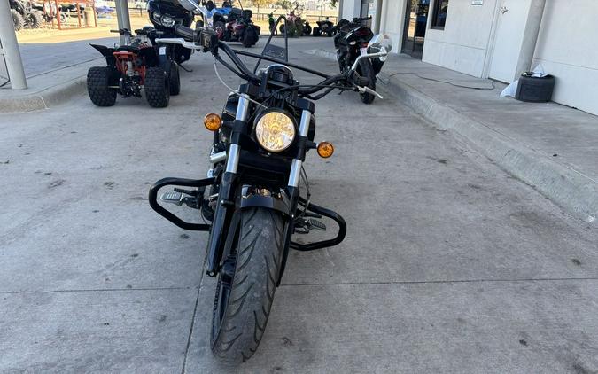 2018 Indian Motorcycle® Scout® Sixty ABS Thunder Black / Titanium Metallic