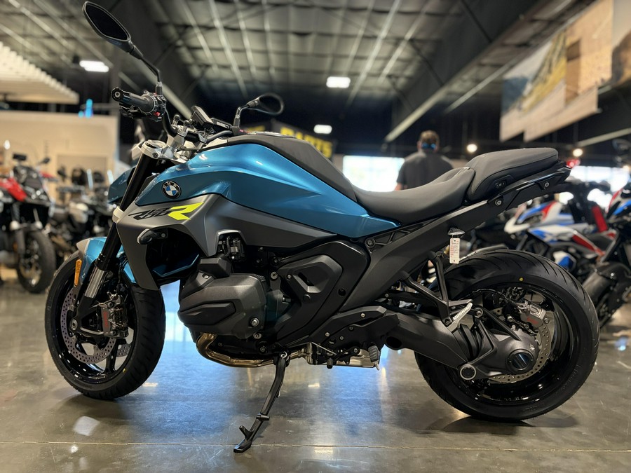 2026 BMW R 1300 R
