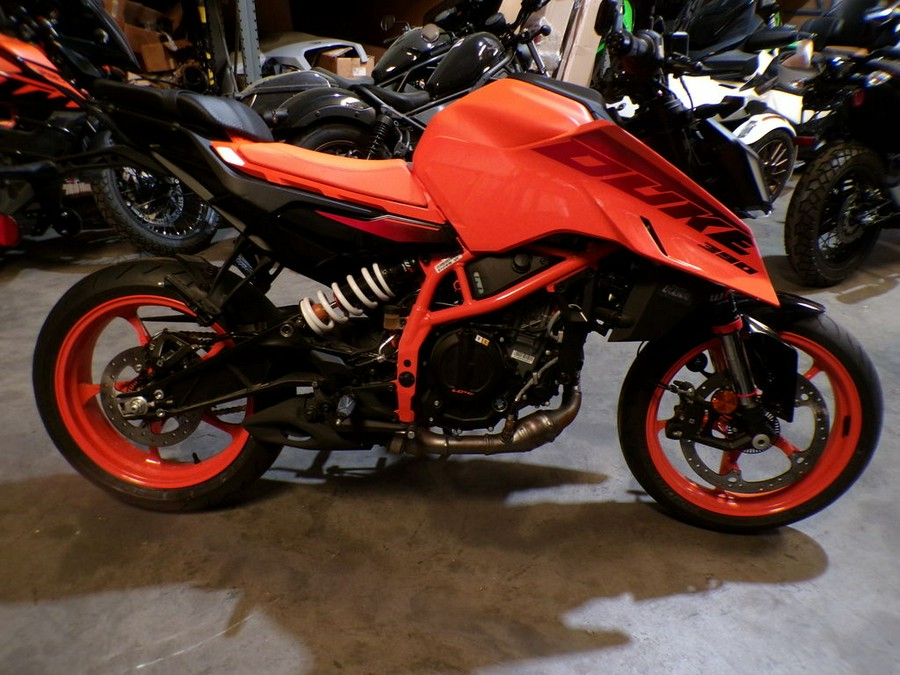 2024 KTM 390 Duke