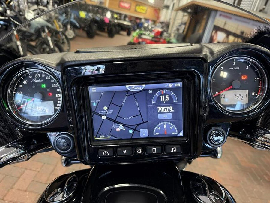 2021 Indian Motorcycle® Chieftain® Limited Thunder Black Pearl