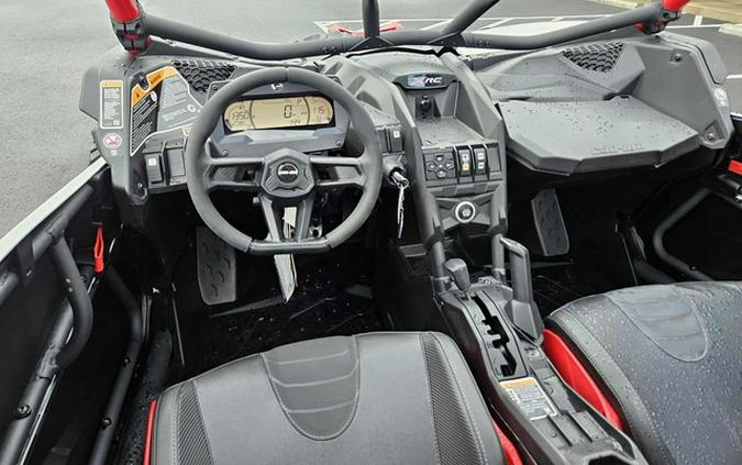 2025 Can-Am Maverick X3 X rc TURBO RR 72
