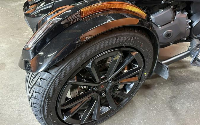 2018 Can-Am Spyder F3 Limited Dark