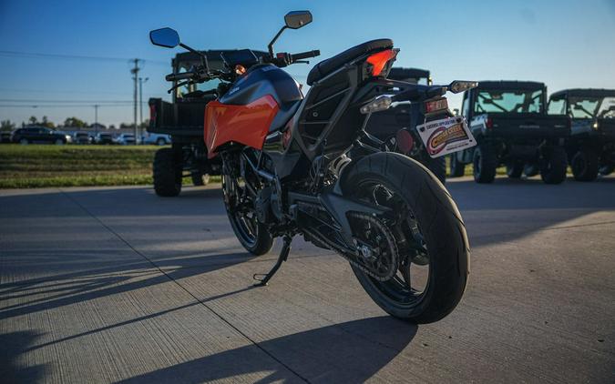 2024 KTM 250 Duke