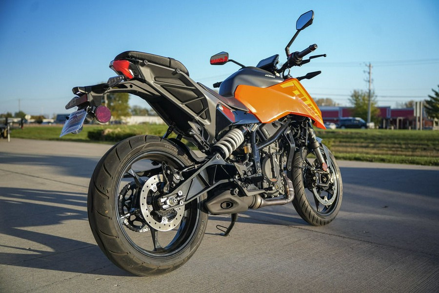 2024 KTM 250 Duke