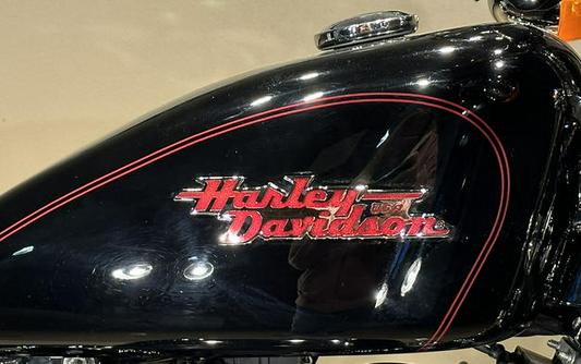 2001 Harley-Davidson® XL1200C - Sportster® Custom 1200C